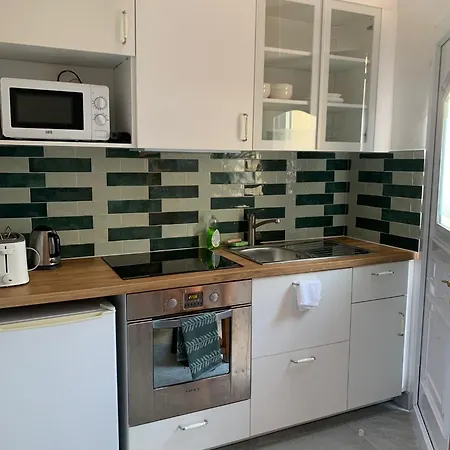 Appartement Pavillon & Jardinet A 5 Mn Paris , 30 Mn Stade De France Au Pied Du Rer B